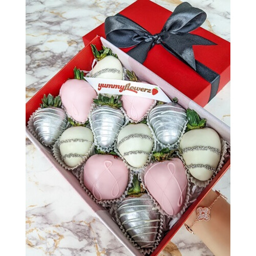 12pcs Pink White & Silver Chocolate Strawberries Gift Box